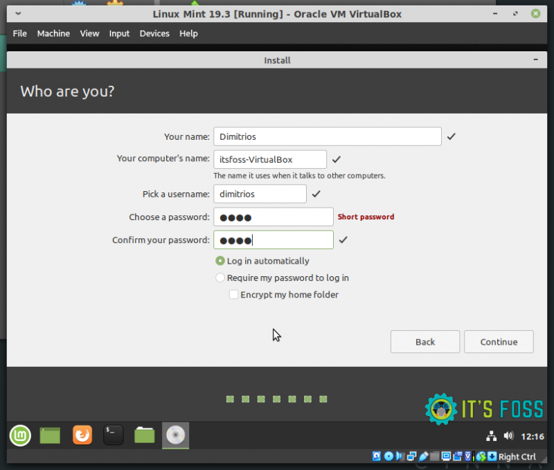 Pantalla del instalador de Linux Mint para crear el usuario y la contraseña