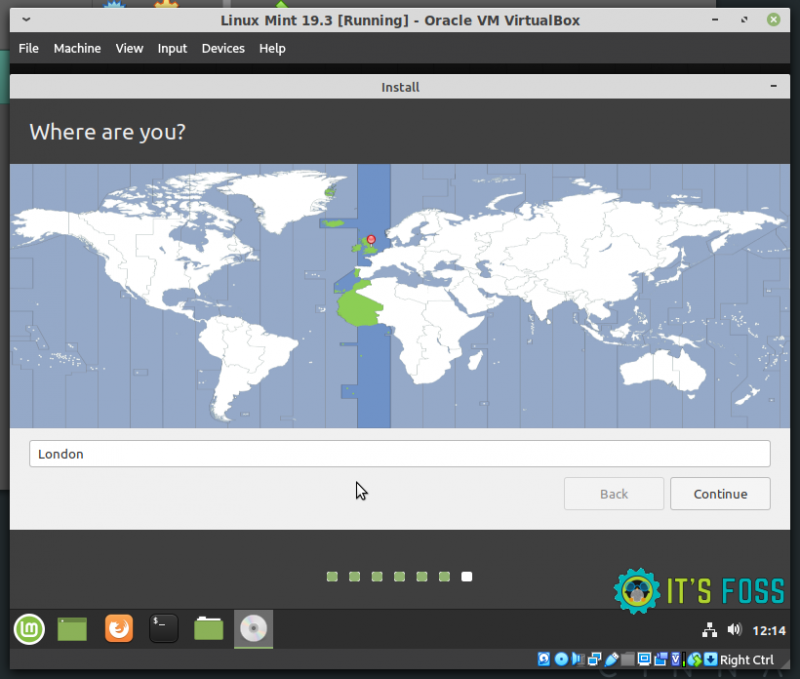Pantalla del instalador de Linux Mint para elegir la zona horaria